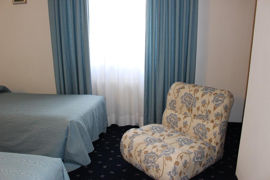 Hotel Pinolo غوبيو المظهر الخارجي الصورة